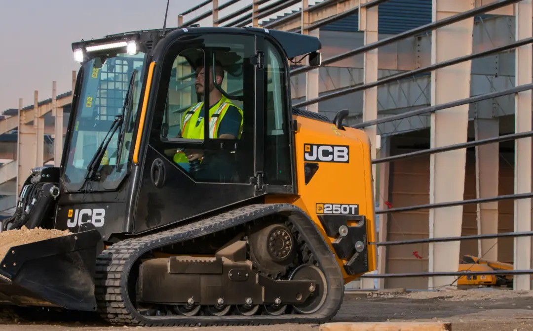 JCB 250T